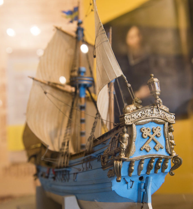 A model of the ship Kalmar Nyckel